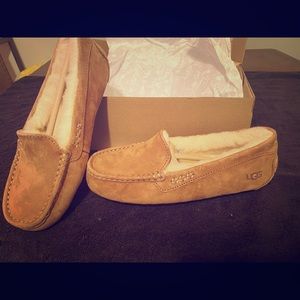 Uggs Ansley Water Resistant Slipper